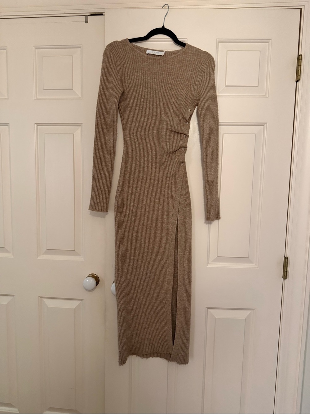ASTR RIBBED MAXI SWEATER DRESS SIZE XS